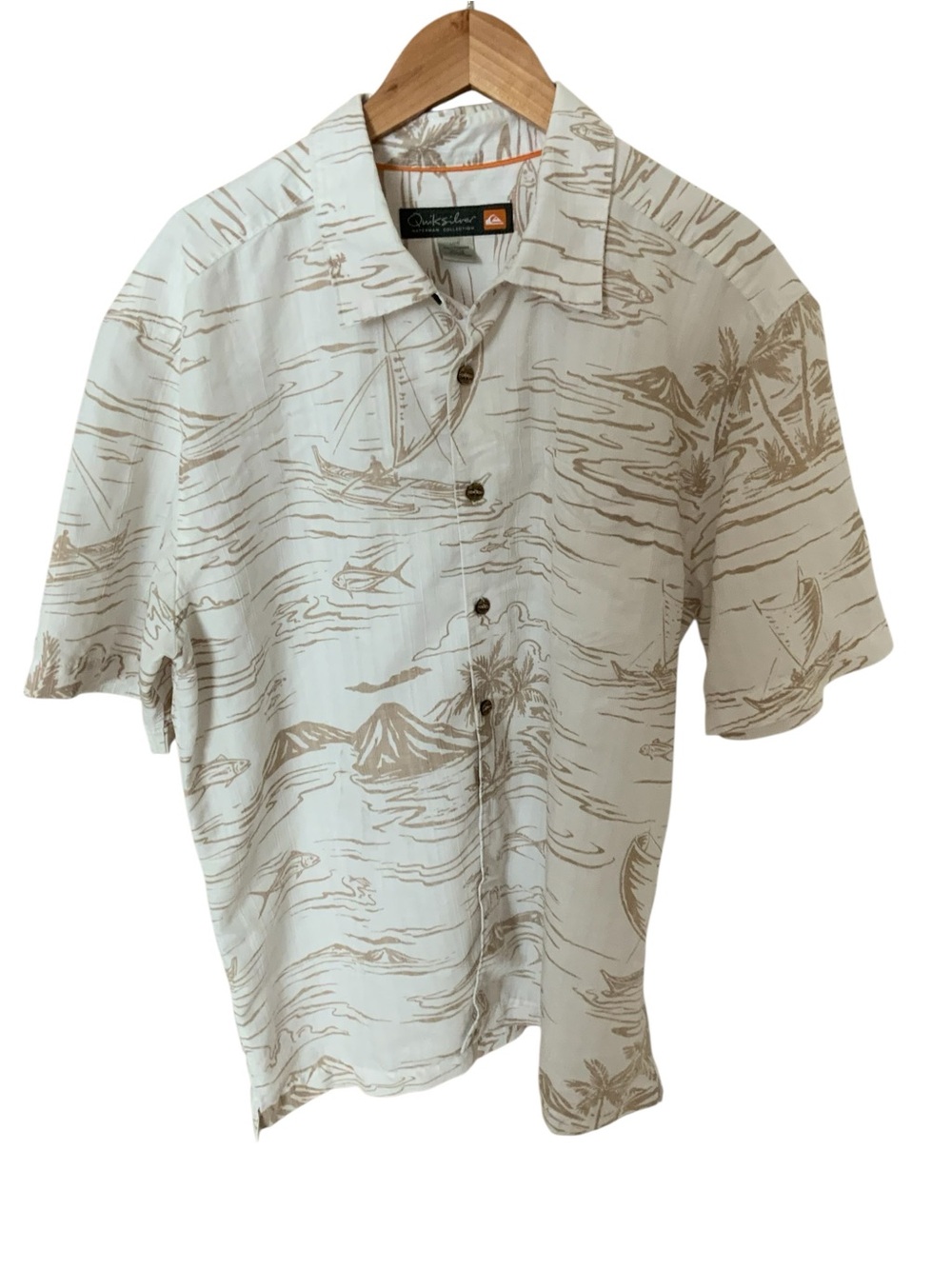 Quiksilver Beige and Tan Short Sleeve Hawaiian Button-Down Shirt